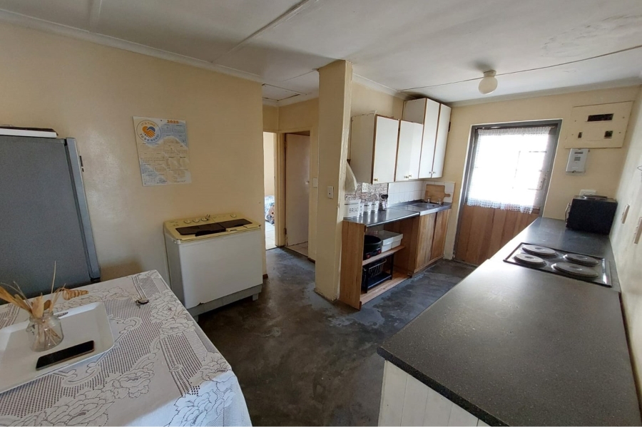 2 Bedroom Property for Sale in Rocklands Western Cape